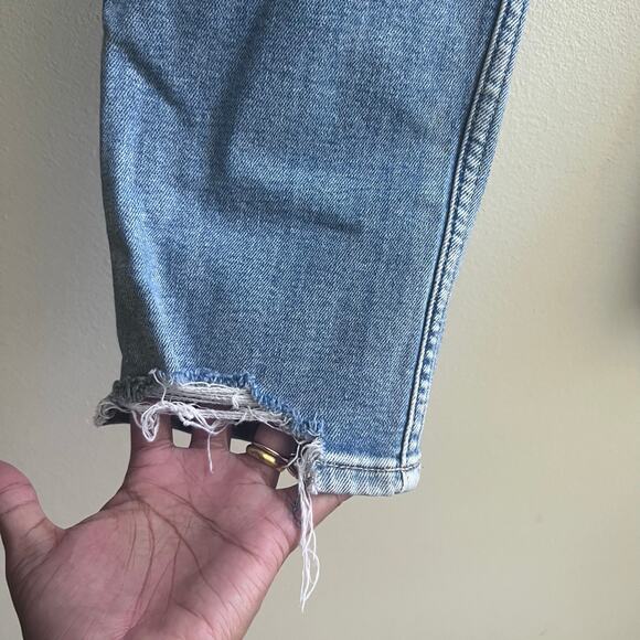 GAP Cigarette High Rise Stretchy Distressed Straight Leg Blue Jeans Womens 27/4R - Picture 5 of 6